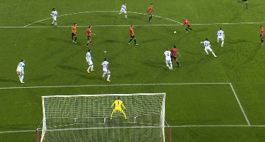 星空体育官网下载-包含尤文图斯后防压哨破门获得关键胜利，继续领跑榜首的词条